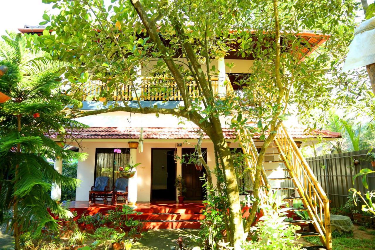 Marari John'S Beach Apartment Mararikulam Bagian luar foto