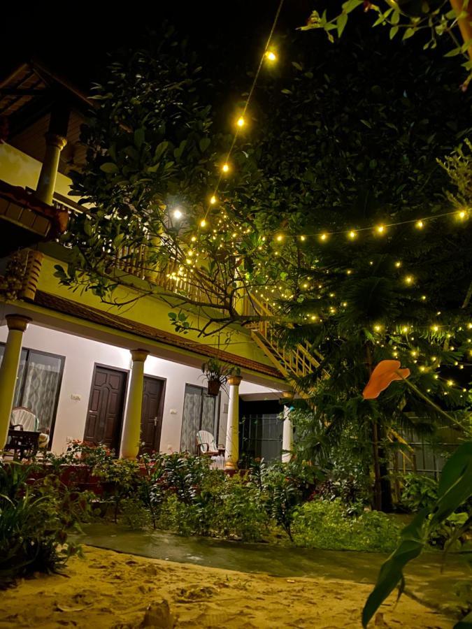 Marari John'S Beach Apartment Mararikulam Bagian luar foto
