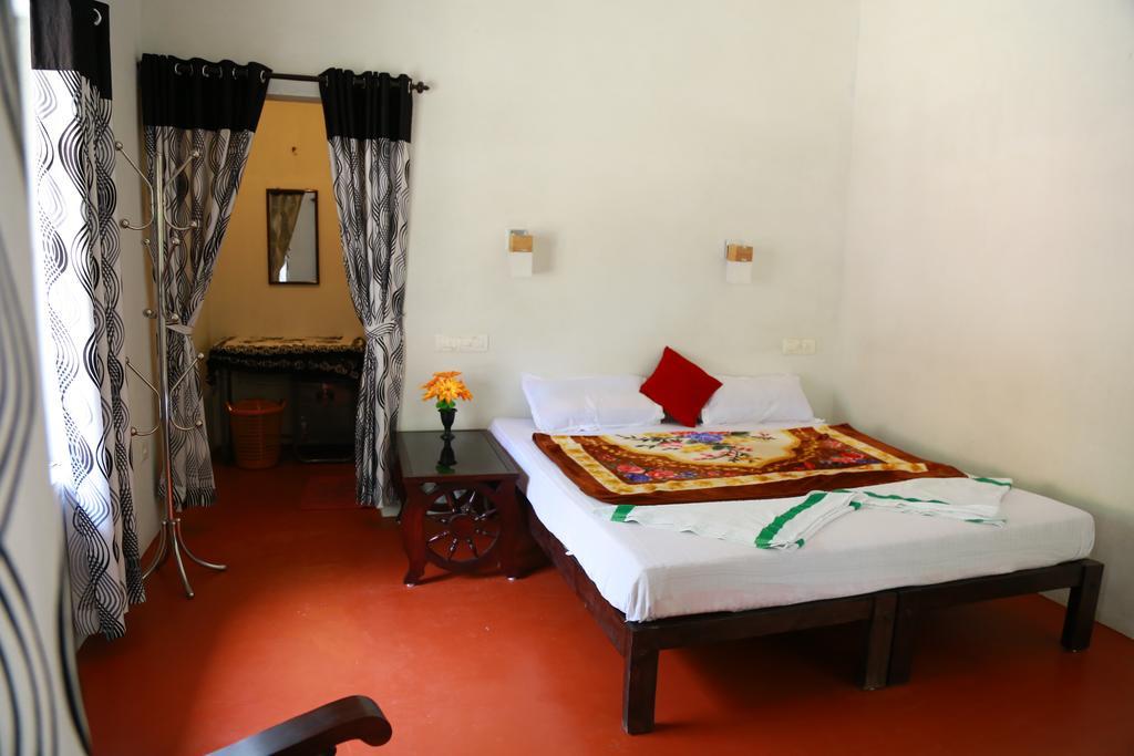Marari John'S Beach Apartment Mararikulam Bagian luar foto